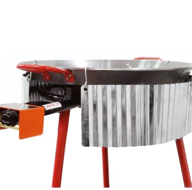 Corrugated stainless steel wind shield suitable for pans up to 90cm diameter